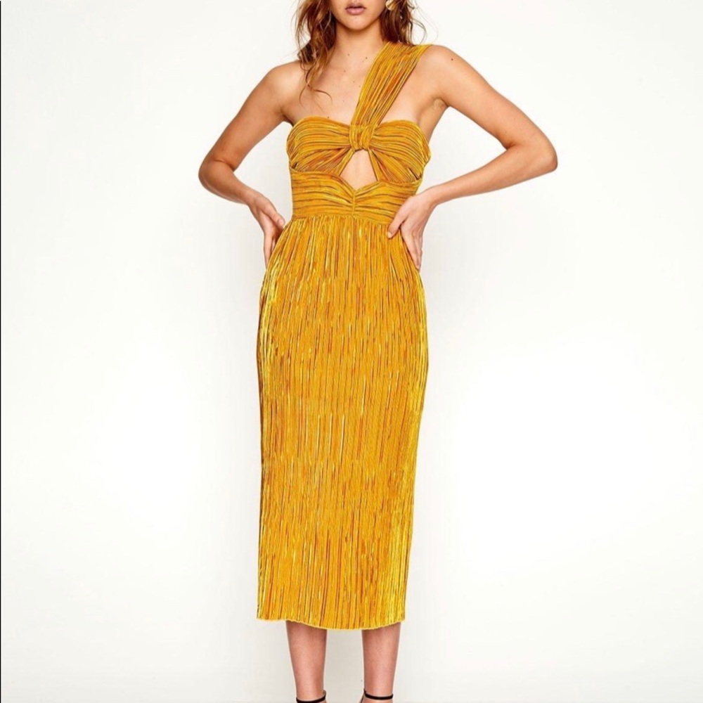 One shoulder midi dress with tag